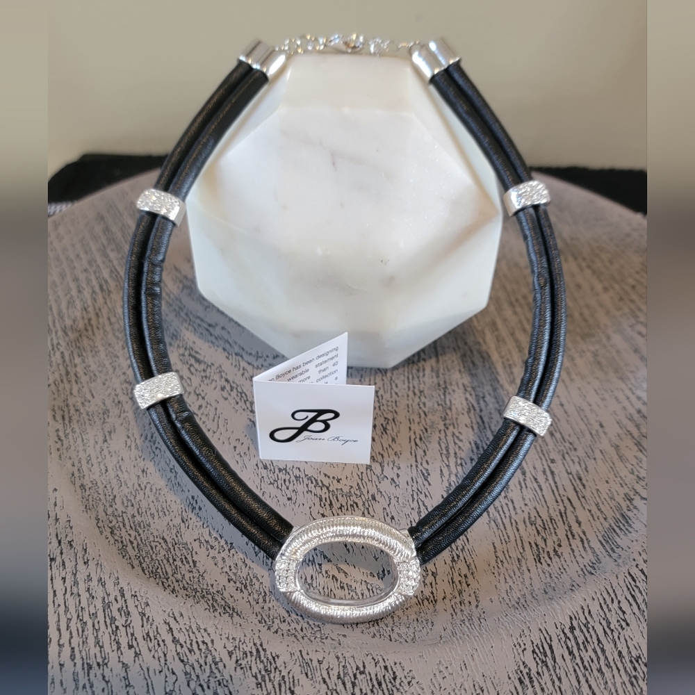 Joan Boyce Pave Crystal Necklace - Picture 3 of 9